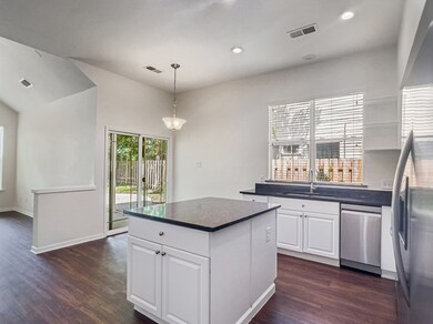 115 N Apple Springs Cir, Spring, TX 77382 - photo 6