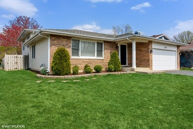 516 Quigley St, Mundelein, IL 60060 - photo 2