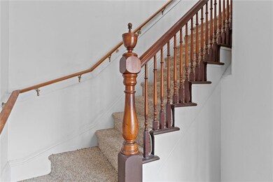 153 Vinton St unit 2, Providence, RI 02909 - photo 3