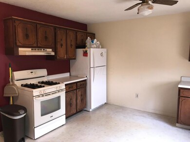 2755 Glenbriar St, Columbus, OH 43232 - photo 6