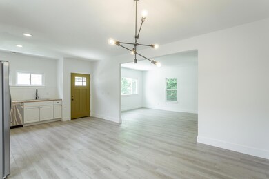 1813 E 4th St, Chattanooga, TN 37404 - photo 7