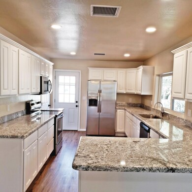 RealtorHD004