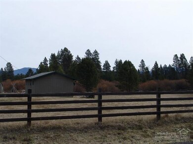 53824 Pine Grove Rd, La Pine, OR 97739 - photo 4