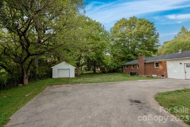 4818 Chapel Grove Rd, Gastonia, NC 28052 - photo 3