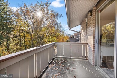 110 Cross Keys Rd unit F, Baltimore, MD 21210 - photo 7