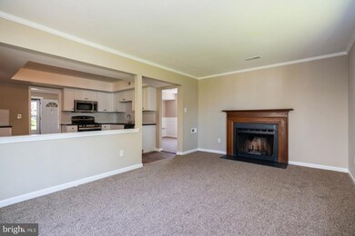 303 Mockingbird Ln, Swedesboro, NJ 08085 - photo 7