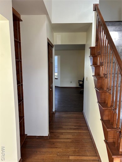 16128 Barrier Reef Ct, Grover, MO 63040 - photo 7