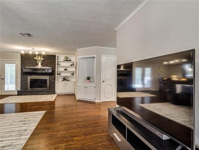 4701 NW 59th Terrace, Oklahoma City, OK 73122 - photo 7