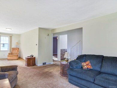 813 Pioneer Dr, North Tonawanda, NY 14120 - photo 7