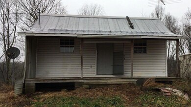 827 Petty Hollow Rd, Prospect, TN 38477 - photo 2