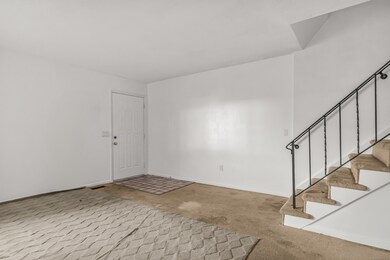 27 Crows Nest Ln unit 8F, Danbury, CT 06810 - photo 5