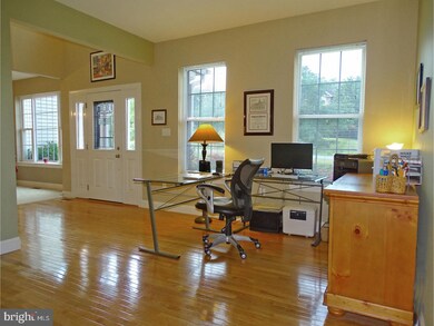 91 Clover Hill Ln, Spring City, PA 19475 - photo 3