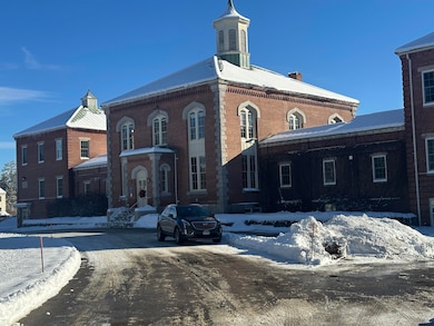 M:18L:20-4 Main St, North Fryeburg, ME 04037 - photo 3