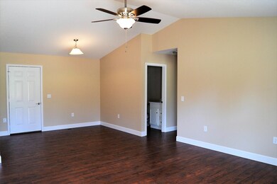 1120 Fourth St, Crossville, TN 38555 - photo 3