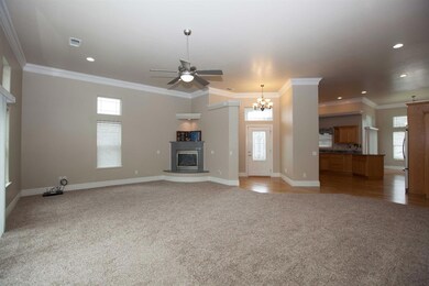 2767 Florer Dr, Grants Pass, OR 97527 - photo 7