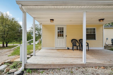 27-web-or-mls-Merrell Rd-S2910-027