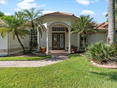 3553 Crystal Ln, Davie, FL 33330 - photo 5