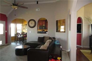 Another view of the Living Room! More Archways goi