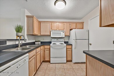 05-Kitchen