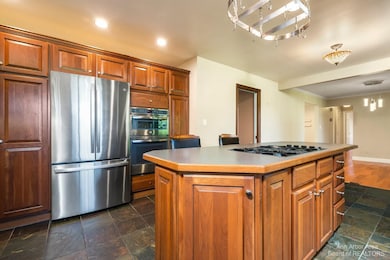 11330 N Territorial Rd, Dexter, MI 48130 - photo 5