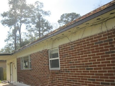 1416 Eola Ct, Jacksonville, FL 32205 - photo 5