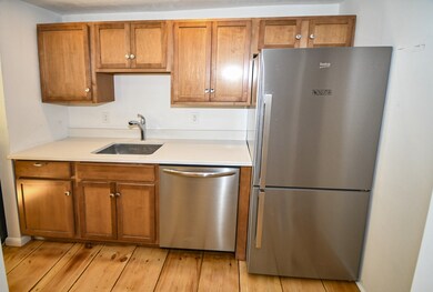 5 Summer St unit 2, Newburyport, MA 01950 - photo 7