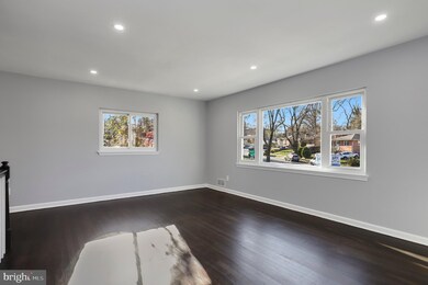 1702 Flora Ln, Silver Spring, MD 20910 - photo 2