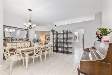 1784 Aspen Ln, Weston, FL 33327 - photo 7