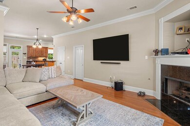 845 Montgomery St, Mandeville, LA 70448 - photo 5