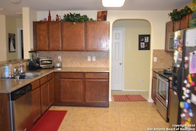 3906 Mahogany Cove, San Antonio, TX 78261 - photo 6