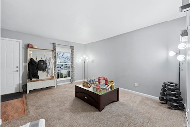 2814 Prairie Grove Dr, Fort Wayne, IN 46809 - photo 6