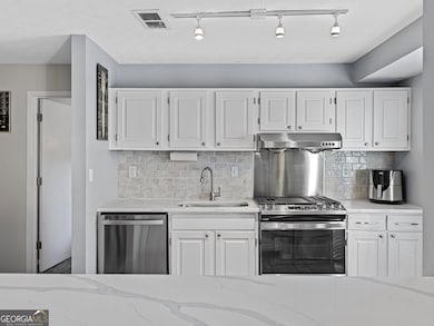 1403 Cumberland Ct SE, Smyrna, GA 30080 - photo 7