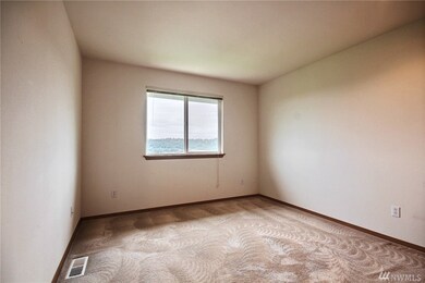 4230 S 137th St, Tukwila, WA 98168 - photo 3