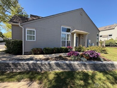 2349 Donamere Cir unit 5C, Dayton, OH 45459 - photo 2