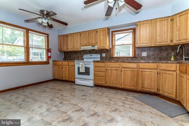 111 Dubois Ave, West Deptford, NJ 08096 - photo 4
