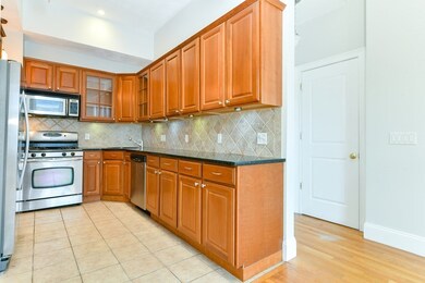 809 E 4th St unit 1, Boston, MA 02127 - photo 2