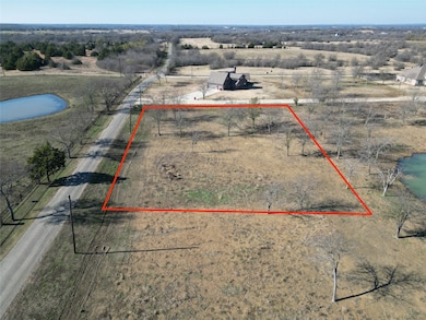 19 Red Bird Ln, Bells, TX 75414 - photo 5