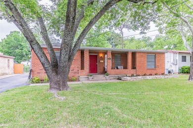 405 Hurstview Dr, Hurst, TX 76053 - photo 3