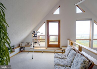 1332 Eagles Nest Ln, Harpers Ferry, WV 25425 - photo 4