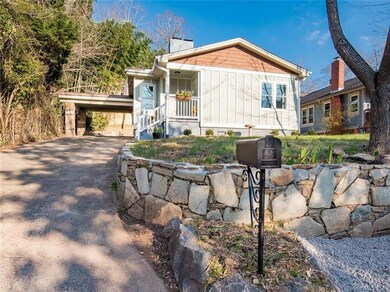 Great, sunny flat, front yard
