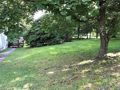 85 Beaver St, Lehighton, PA 18235 - photo 5