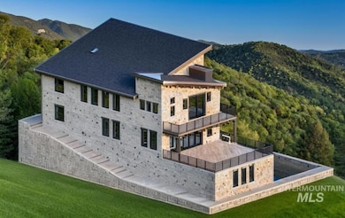 6506 N Eugene Ln, Boise, ID 83703 - photo 2