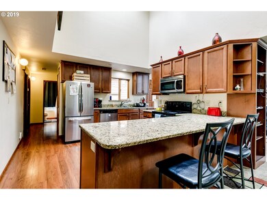 2229 Monterey Ln, Eugene, OR 97401 - photo 7