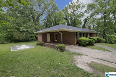 2700 5th St NE, Center Point, AL 35215 - photo 4