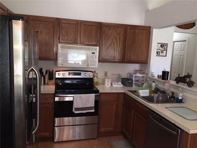 1404 NE 6th St, Moore, OK 73160 - photo 6