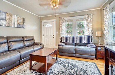 4 Evans St, Saugus, MA 01906 - photo 4