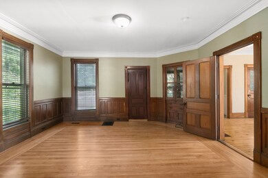 79 Douglas St, Uxbridge, MA 01569 - photo 4