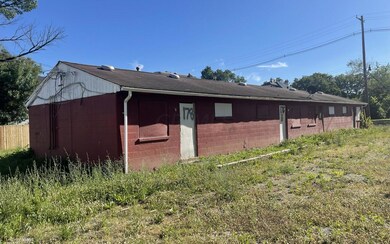 172-180 N Central 3