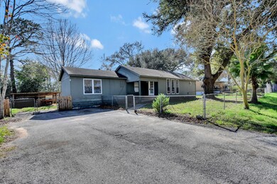 28222 Summer Ln, Pinehurst, TX 77362 - photo 2