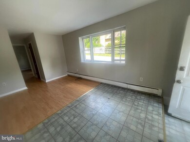 1941 Creek Rd unit 6, Glenmoore, PA 19343 - photo 4